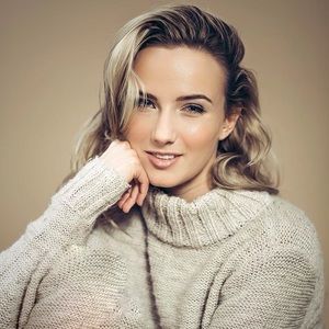 Meet your Posher, Liza